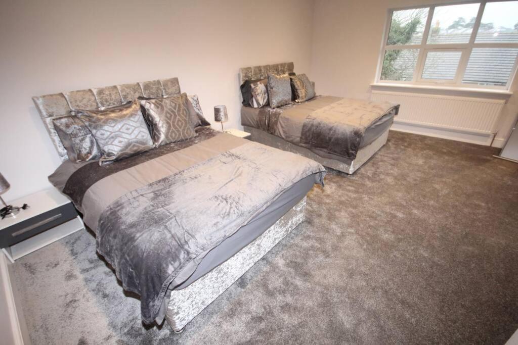 Great West Road Flat D Appartamento *